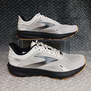Brooks Launch 9 Women's Athletic Running Sneakers Shoes White Black Gum Size 7
